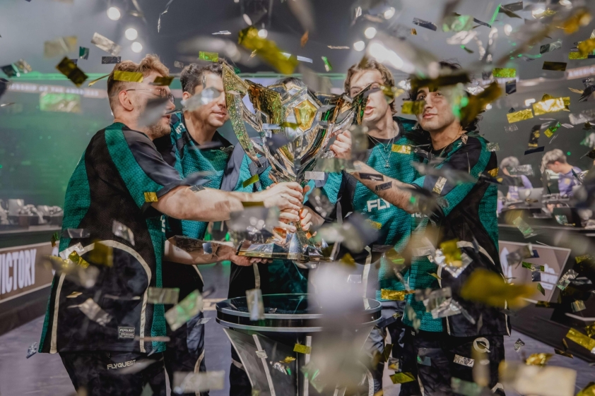 FLYQuest vô địch LTA 2025