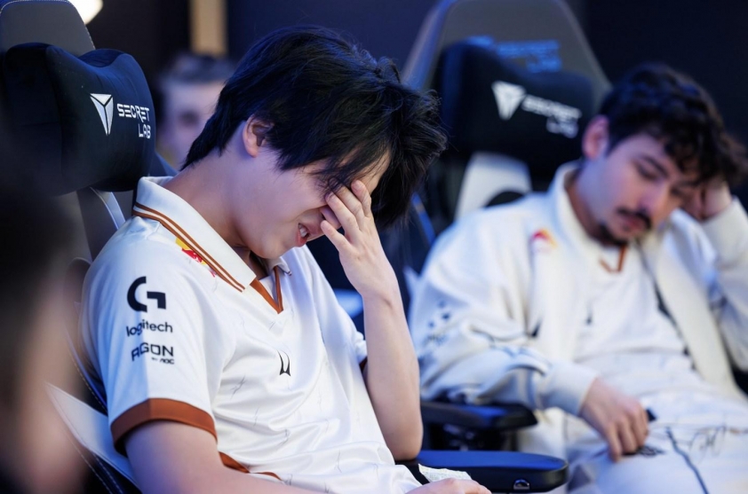 HLV G2 chỉ ra nghịch lý cay đắng tại CKTG 2025 HLV Dylan Falco phân tích sau trận đấu