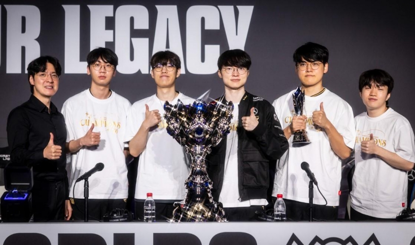 Tổng thống Lee Jae-myung gửi lời chúc mừng đến T1