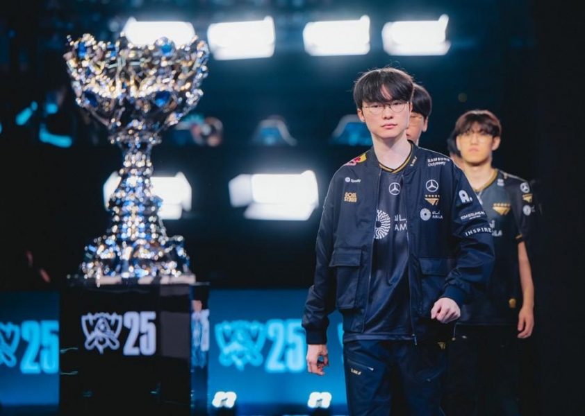 T1 quyết tâm giành cúp CKTG 2025