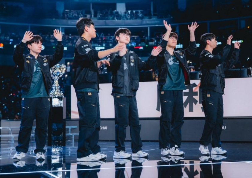 T1 vượt qua Gen.G trên bảng xếp hạng